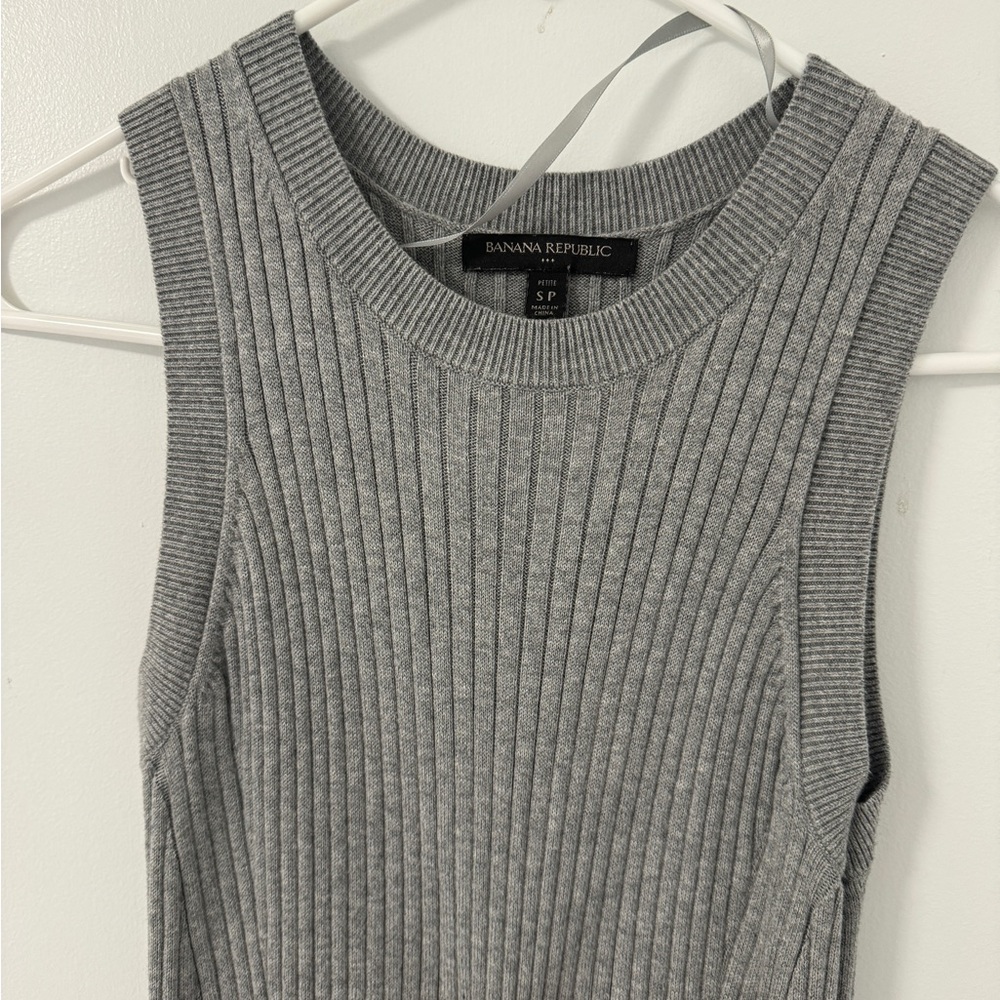 Banana Republic Gray Ribbed Women's Top